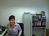 Quickie mit einer geilen Büroschlampe