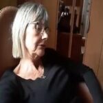Amateur-Oma filmt sich selbst beim Masturbieren